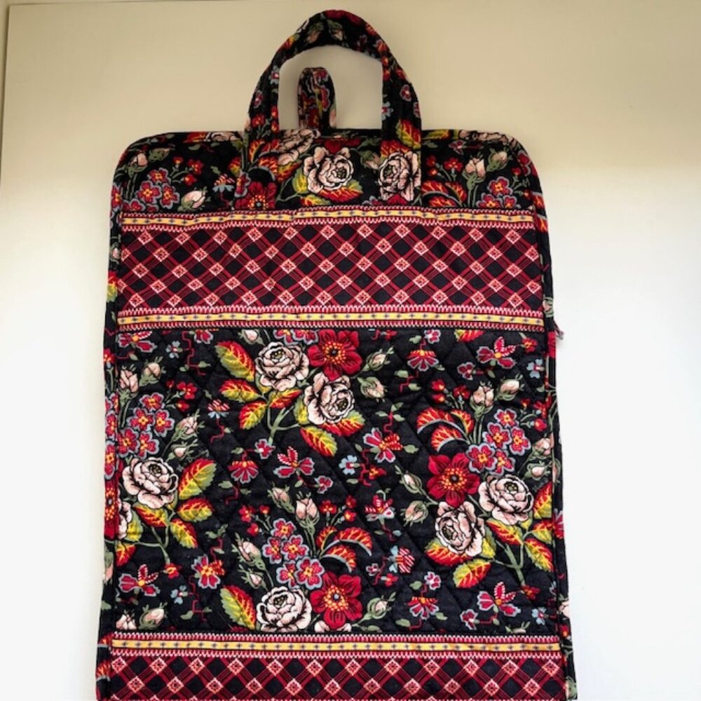 Vera Bradley Roll Up Toiletry Kit in Anastasia Pattern